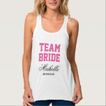 Hauts de tank personnalisés pour l'équipe de la ma<br><div class="desc">Hauts de tank personnalisés pour l'équipe de la mariée. Hauts de tank TeamBride pour l'entourage de la mariée. Design de typographie néon rose et noir pour la future mariée et sa suite. Vêtements cool pour mariage, douche de mariée, enterrement de vie de jeune fille, soirée entre filles, week-end entre filles,...</div>