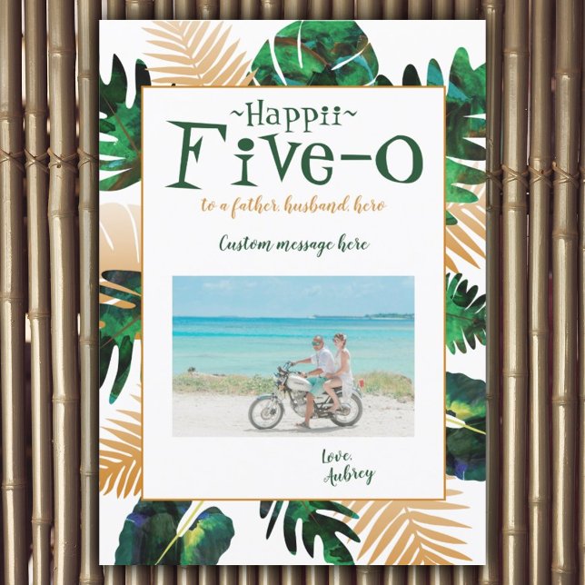 Hawaii Cinq-0 50e carte d'anniversaire pour mari (happy 50th birthday hawaii 5-0 theme, hawaiian tropical leaves, green gold monstera island ferns 50)