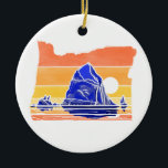Haystack Rock Cannon Beach Line Art Ornement<br><div class="desc">L'emblématique Haystack Rock de Cannon Beach en Oregon brille dans ce design d'art linéaire.</div>