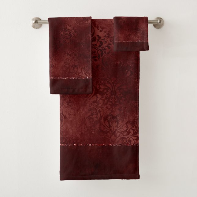 Henné Romance | Red Satiny Grunge Damask (En situation)