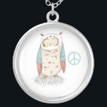 Hibou et collier de paix<br><div class="desc">Image de hibou et de signe de paix.</div>