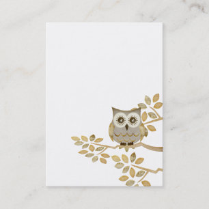 Hibou large de yeux dans le carte de visite