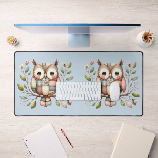 Hibou Patchwork dans une Forêt Fantaisiste (Bureau 1)