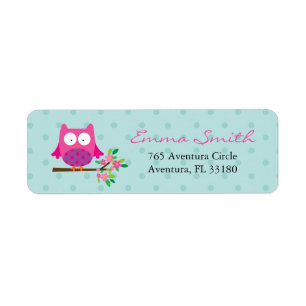 Hibou rose sur les étiquettes de adresse