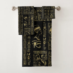 Hiéroglyphes et or égyptiens de divinités sur l
