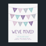 Home Sweet Home Moving Faire-part Carte postale<br><div class="desc">Un design moderne et mignon de carte postale faire-part avec une adorable bannière de drapeau multi-couleurs qui dit HOME SWEET HOME dans une police manuscrite avec espace pour ajouter votre nouvelle adresse ci-dessous. Ajoutez un message au dos ou laissez vide pour écrire une note manuscrite. Cliquez sur le bouton CUSTOMISER...</div>