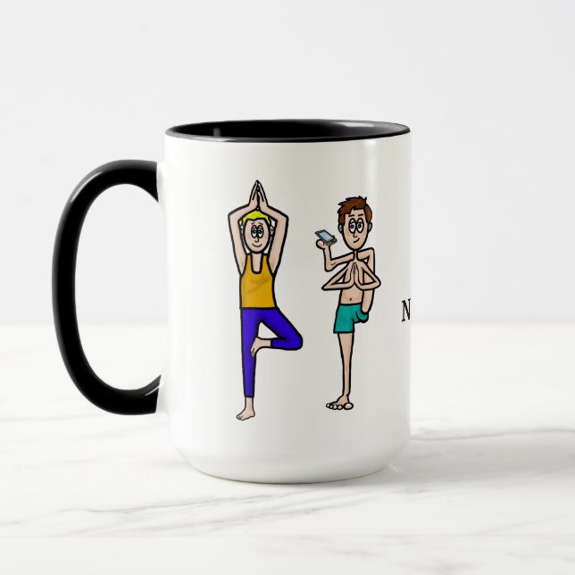 Hommes amusants dans les positions de Yoga Mug (Gauche)