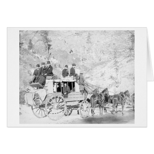 Hommes assis sur une photo d'un "entraîneur en boi (Devant horizontal)