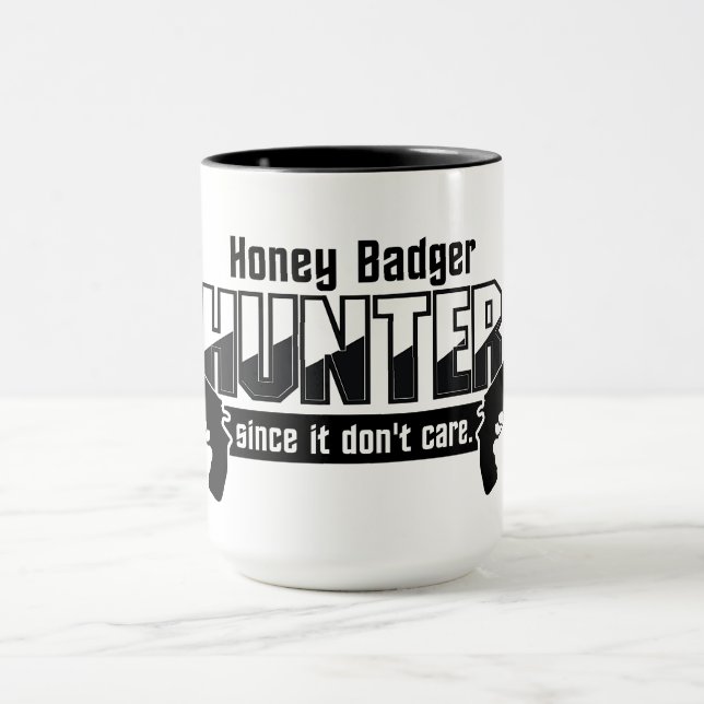 Honey Badger Hunter mug - choisir style et couleur (Centre)