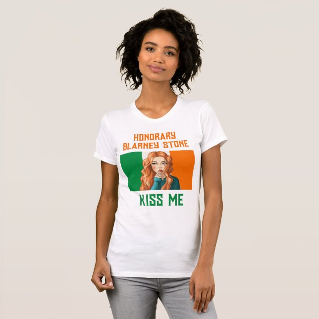 HONORAIRE BLARNEY STONE IRISH LASS KISS ME T-Shirt (Devant entier)