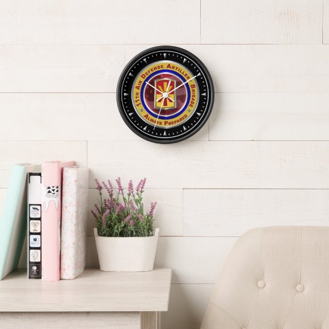 Horloge 11e brigade d'artillerie de défense aérienne (Salle de lecture)