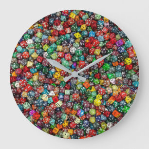 Horloge à dés colorés
