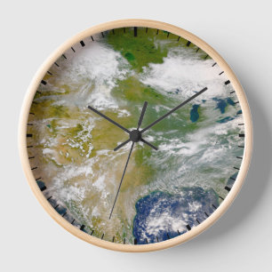Horloge Amérique Du Nord Avec Fumée Visible Dans Les Endro