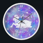 Horloge Aries Ram Constellation Stars Custom Birthday<br><div class="desc">This fun wall clock makes the perfect gift for anyone born under the zodiac sign aries. Incluit des a vintage ram, plus the constellation and space for the birthday person's name, all in white on a purple-pink starry background. Just use the easy template to add your personalized name DESIGN TIP...</div>