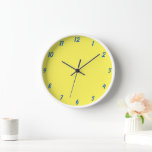 Horloge Bleu Jaune Coloré clair Couleur personnalisée mign<br><div class="desc">Imprimé en couleur jaune et bleu classe arrière - plan personnalisé! Vous pouvez changer de couleur comme vous le souhaitez !</div>