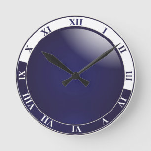 Horloge bleue foncée et murale blanche