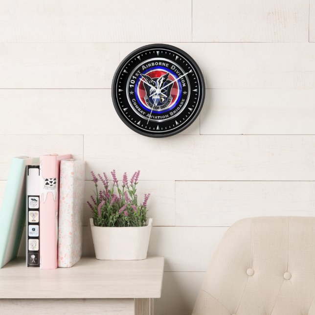Horloge Brigade d'aviation de la 101e division aéroportée  (Salle de lecture)