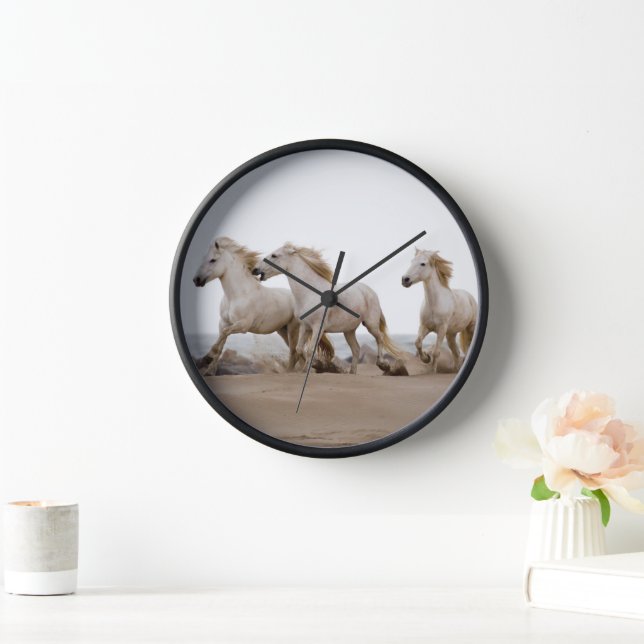 Horloge Camargue Horses courir sur la plage (Maison)