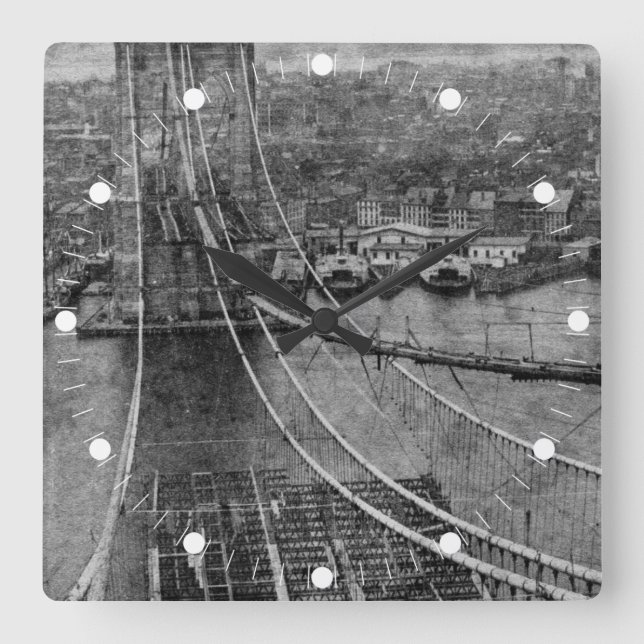 Horloge Carrée 1870 s New York City Brooklyn Bridge Construction (Recto)