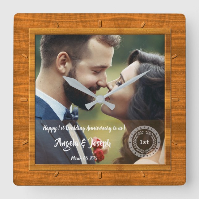 Horloge Carrée 1er anniversaire Mariage Photo Bois Texture Horlog (Recto)