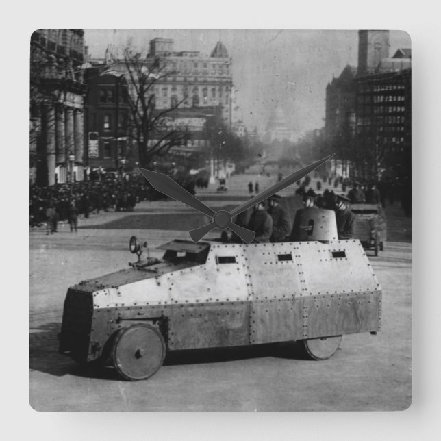 Horloge Carrée 27e March 1917 : The armoured vehicle squadron (Recto)