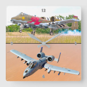 HORLOGE CARRÉE A-10C THUNDERBOLT II