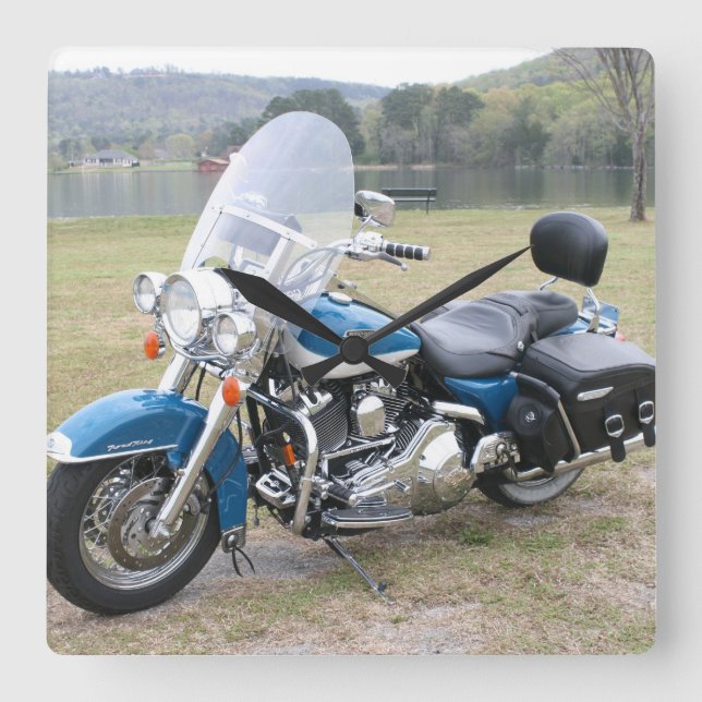 Horloge Carrée à moteur (Recto)