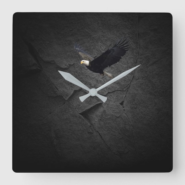 Horloge Carrée Aigle de Bald sur roche noire (Recto)