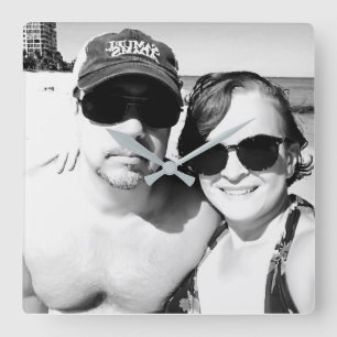 Horloge Carrée Ajoutez vos couples personnalisés par image