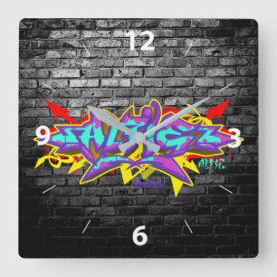 Horloge Carrée Alfie dans le lettrage de graffiti avec les