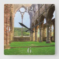 Ancienne abbaye de Tintern, monastère cistercien, 