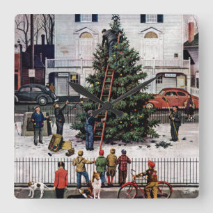 Horloge Carrée Arbre dans le Carré de ville