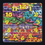 Horloge Carrée Arrière - plan de graffitis avec numéros de graffi<br><div class="desc">Ceci est un Arrière - plan de graffiti très Cool avec des numéros de graffitis-04 Horloge murale</div>