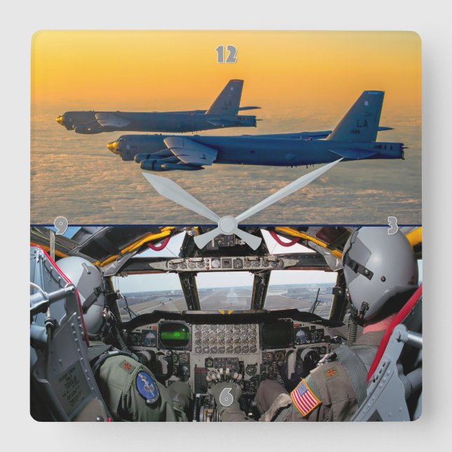 HORLOGE CARRÉE B-52H STRATOFORTRESS (Recto)