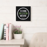 Horloge Carrée baiser personnalisé, unique, élégant et minimalist<br><div class="desc">Ce design est accessible à tous. N'hésitez pas à customiser le logo,  les images,  le texte et les couleurs selon vos préférences. Merci beaucoup.</div>
