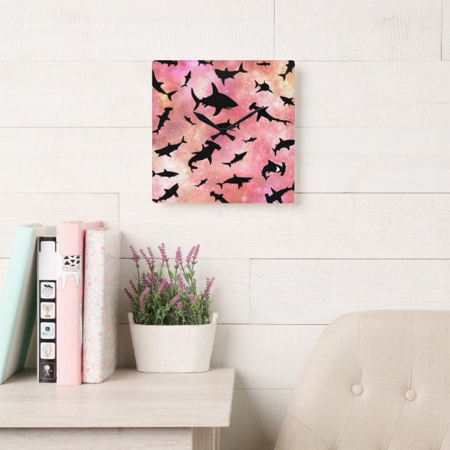 Horloge Carrée Baleines à mâchoires de requin modernes sous la ga (Salle de lecture)