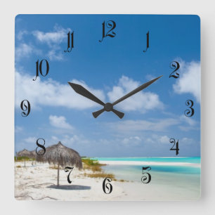 Horloge Carrée Beautiful white sables beach and turquoise ocean