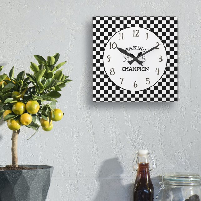 Horloge Carrée Black and White Chef Check Kitchen Clock (Créateur téléchargé)