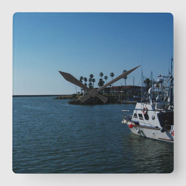 Horloge Carrée Boat at at Oceanside, CA Wall Clock (Recto)