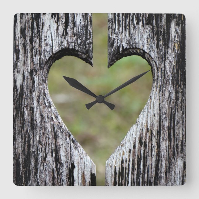 Horloge Carrée Bois de coeur sculpté (Recto)