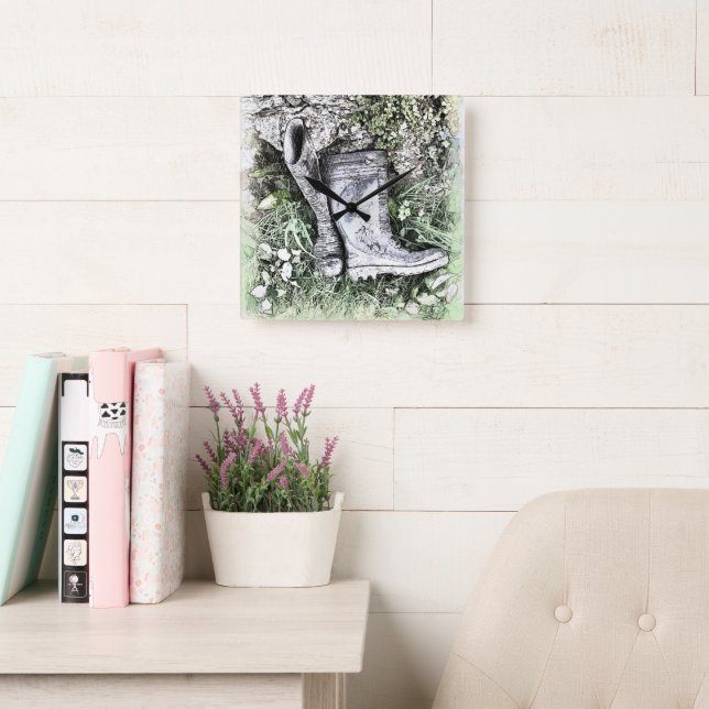 HORLOGE CARRÉE BOOTS (Salle de lecture)