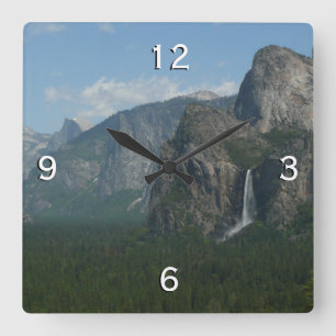 Horloge Carrée Bridalveil Falls et Half Dome à Yosemite