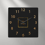 Horloge Carrée Business logo black gold square wall clock<br><div class="desc">Un arrière - plan noir élégant et classique. Personnalisez et ajoutez le logo de votre entreprise. Numéros d'horloge dorés.</div>