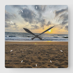 Horloge Carrée Cadeau de Noël de plage côtière au coucher du sole