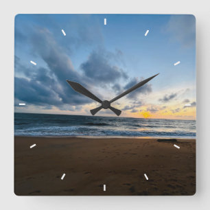 Horloge Carrée Cadeau de Noël de plage côtière au coucher du sole
