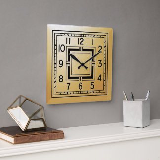 Horloge Carrée Cadran carré de style Art Déco en or.