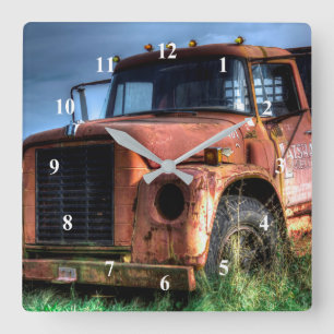 Horloge Carrée Camion de ramassage international Antique Red