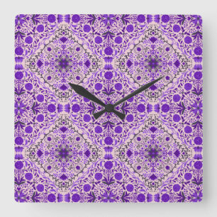 Horloge Carrée Carreaux floraux en violet et coton bonbon rose