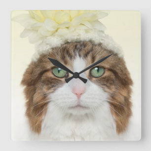 Horloge Carrée Chat Avec Casquette Fleur