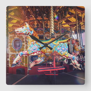 Horloge Carrée Cheval de carrousel